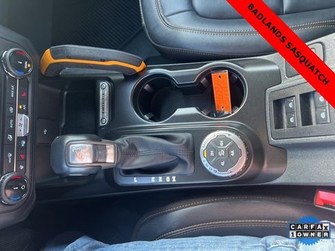 Used 2022 Ford Bronco Badlands image 23