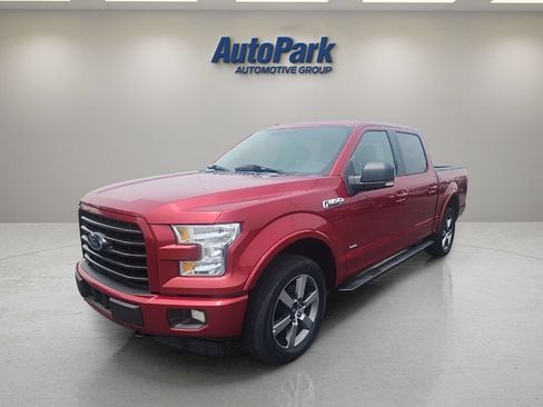 Used 2017 Ford F150 XLT w/ Equipment Group 302A Luxury AWD/4WD image 4