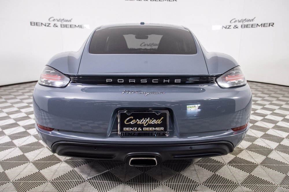 Used 2018 Porsche 718 Cayman RWD image 7