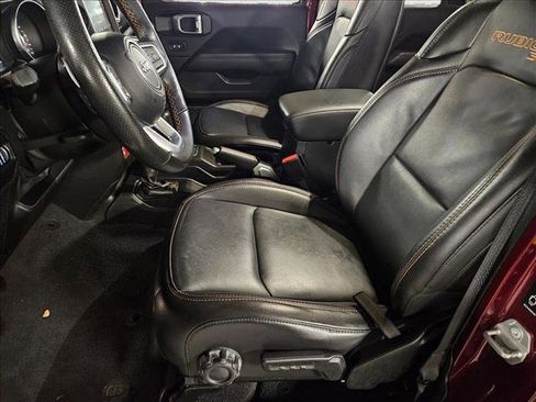 Used 2021 Jeep Wrangler Unlimited Rubicon w/ Trailer Tow Package image 16