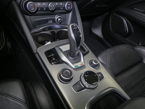 Used 2020 Alfa Romeo Stelvio Ti Sport w/ Quick Order Package 22S Sport image 36