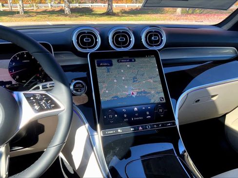 Certified 2026 Mercedes-Benz GLC 300 4MATIC image 6