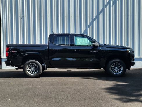 New 2026 Chevrolet Colorado LT w/ LT Convenience Package image 2