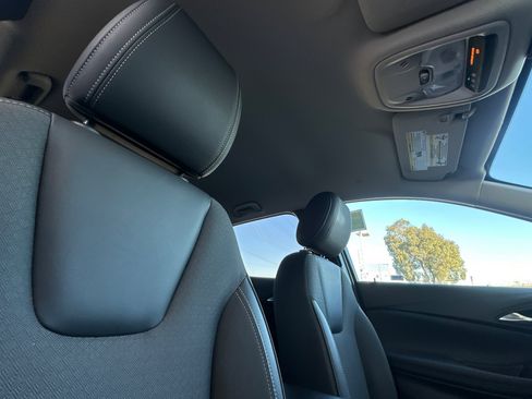 Used 2023 Buick Encore GX Select w/ Sport Touring Package image 21