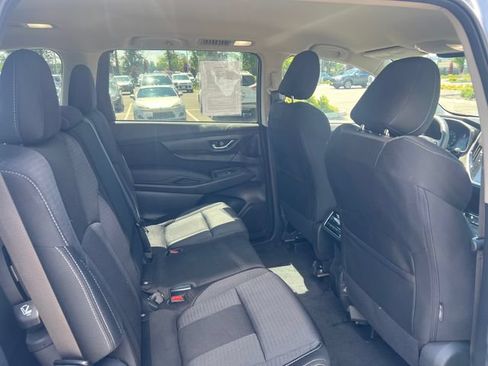 Used 2025 Subaru Ascent Premium AWD/4WD image 19