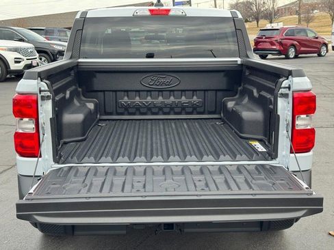 Used 2025 Ford Maverick XLT w/ XLT Luxury Package image 4