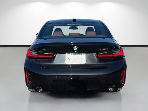 New 2026 BMW 330i xDrive Sedan w/ M Sport Package AWD/4WD image 4