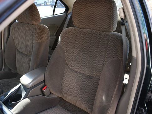 Used 2002 Pontiac Grand Am SE image 17