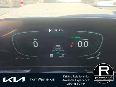 Used 2023 Kia Niro EX FWD image 10