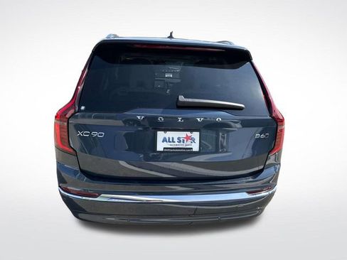 New 2026 Volvo XC90 B6 Ultra w/ Protection Package image 7