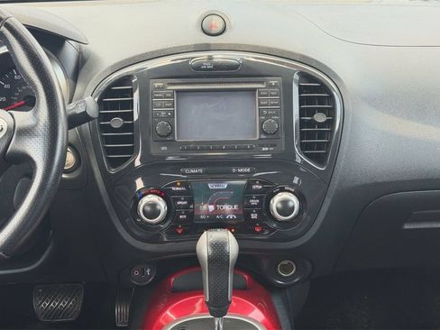 Used 2011 Nissan Juke SL AWD/4WD image 18