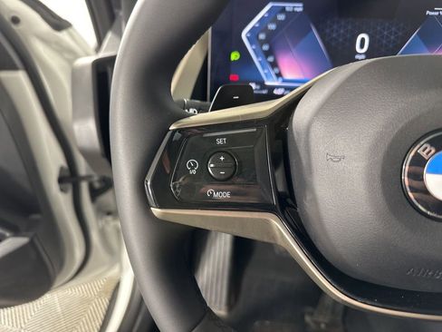 Used 2025 BMW X3 xDrive30i w/ Premium Package image 12