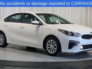 Used 2021 Kia Forte Sedan FWD video 2