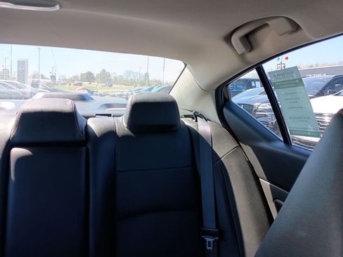 Used 2023 Nissan Altima 2.5 SR w/ SR Premium Package image 14