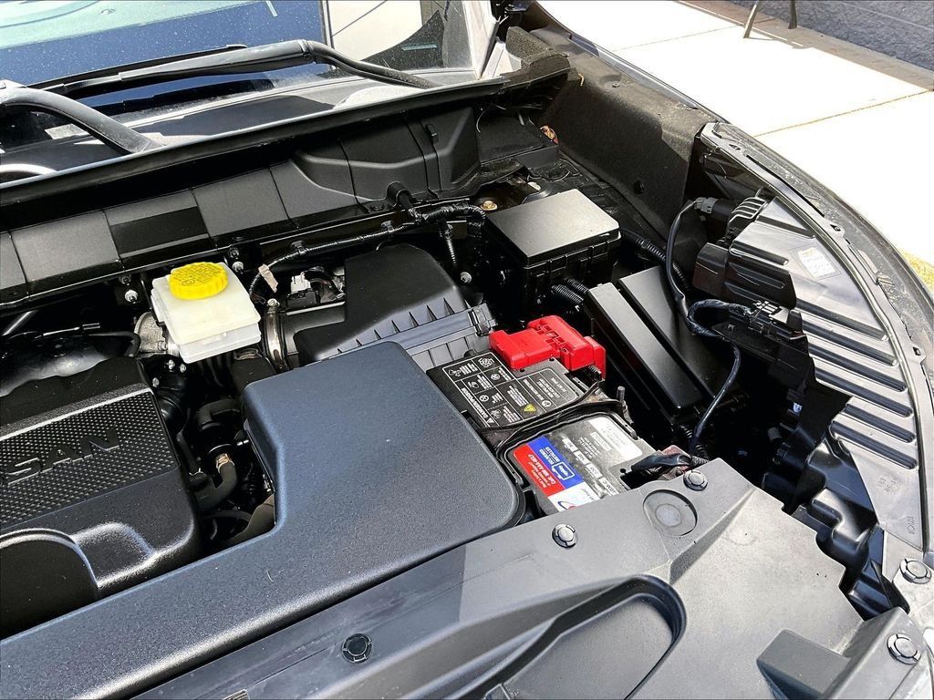 Used 2022 Nissan Pathfinder S AWD/4WD image 28