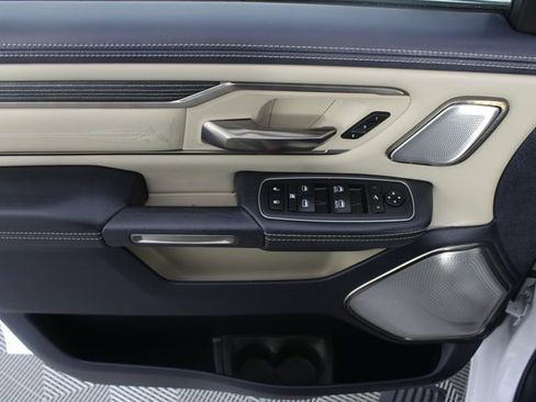 Used 2020 RAM 1500 Limited image 16