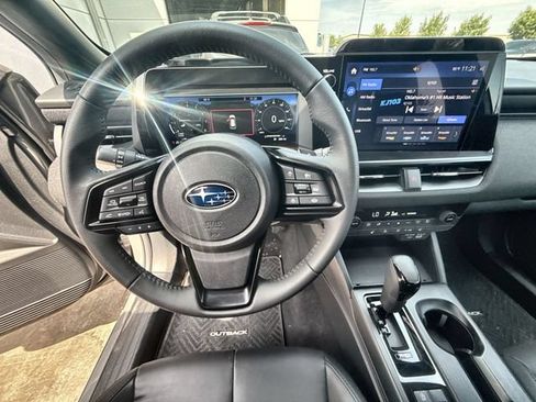 Used 2026 Subaru Outback Premium AWD/4WD image 14