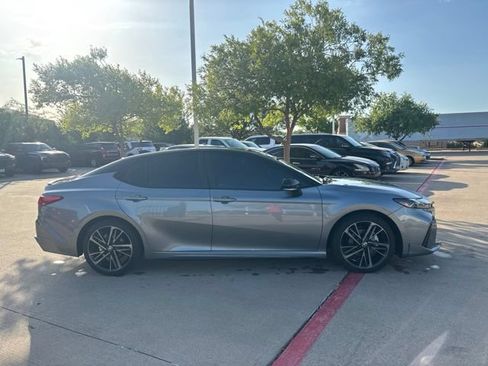 Used 2026 Toyota Camry XSE w/ Premium Package FWD image 4