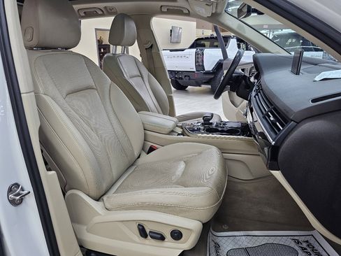 Used 2018 Audi Q7 3.0T Prestige w/ Prestige Package image 20