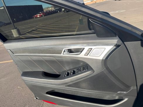 Used 2020 Genesis G80 3.3T Sport image 13