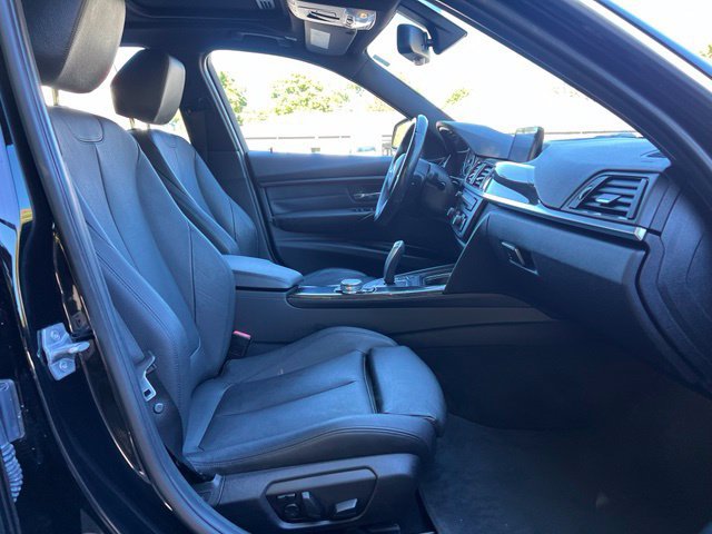 Used 2015 BMW 320i xDrive Sedan AWD/4WD image 19