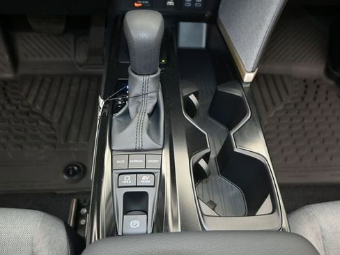 New 2026 Toyota Camry LE image 8