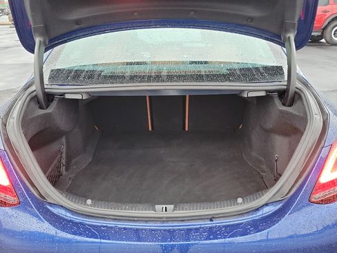 Used 2019 Mercedes-Benz C 300 4MATIC Sedan image 8