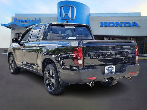 New 2026 Honda Ridgeline Black Edition image 3