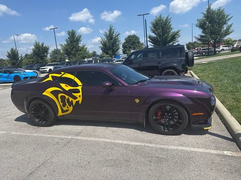 Used 2020 Dodge Challenger SRT Hellcat Redeye RWD image 3