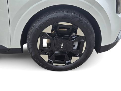 New 2026 Kia Carnival EX FWD image 6