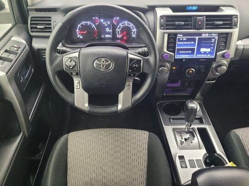 Used 2021 Toyota 4Runner SR5 AWD/4WD image 22