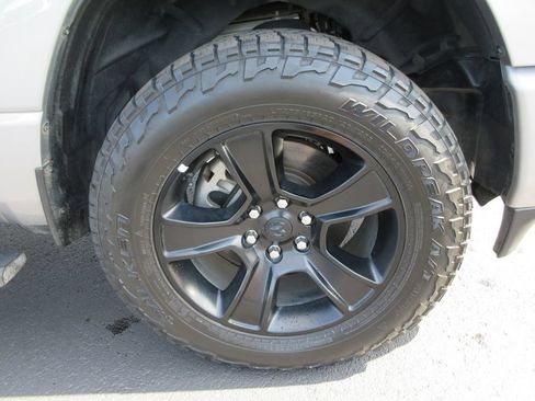 Used 2023 RAM 1500 Big Horn AWD/4WD image 9