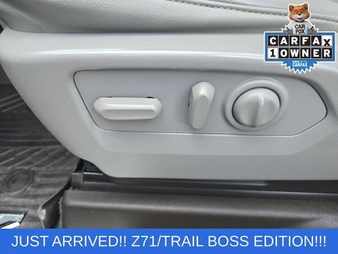 Used 2021 Chevrolet Silverado 1500 LT Trail Boss w/ Convenience Package II AWD/4WD image 26