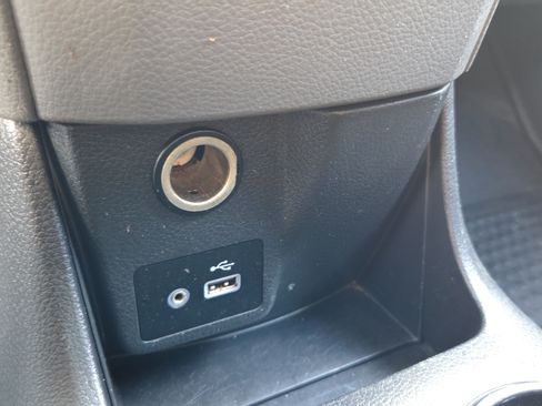 Used 2020 Nissan NV200 S w/ Back Door Glass Package FWD image 20