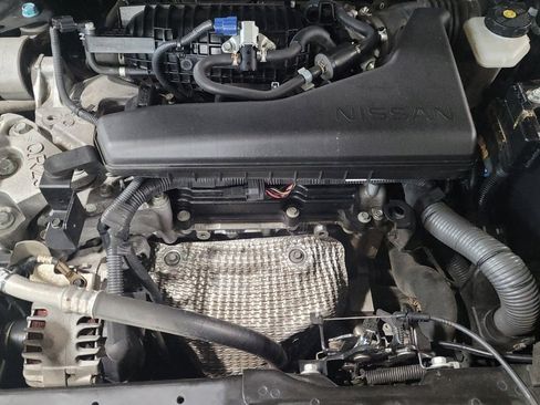 Used 2020 Nissan Rogue SV w/ Premium Package FWD image 30
