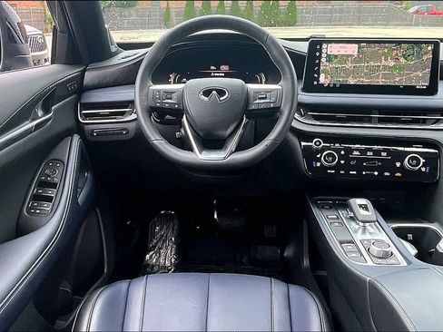 Certified 2026 INFINITI QX60 Sport w/ Dark Cargo Package AWD/4WD image 17