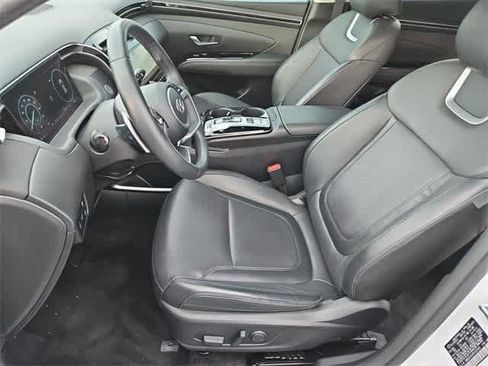 Used 2023 Hyundai Tucson Limited image 16