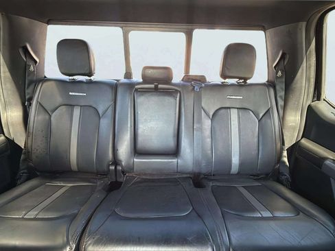 Used 2019 Ford F150 Platinum w/ Equipment Group 701A Luxury AWD/4WD image 16