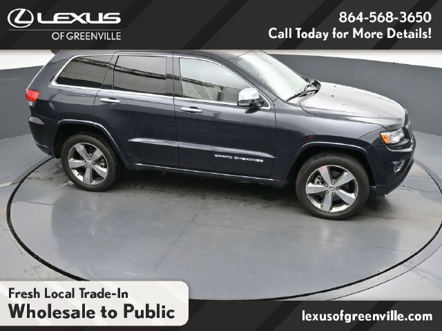 Used 2014 Jeep Grand Cherokee Overland w/ Advanced Technology Group AWD/4WD image 24