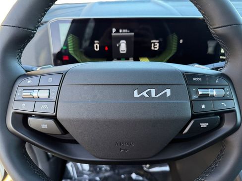 Used 2026 Kia Sportage EX w/ EX Panoramic Sunroof Package image 20