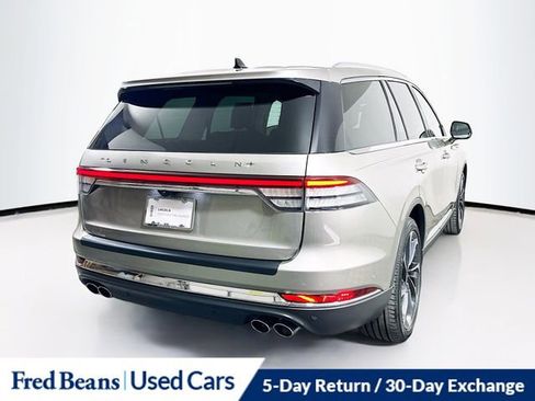 Certified 2023 Lincoln Aviator Reserve w/ Equipment Group 201A image 8