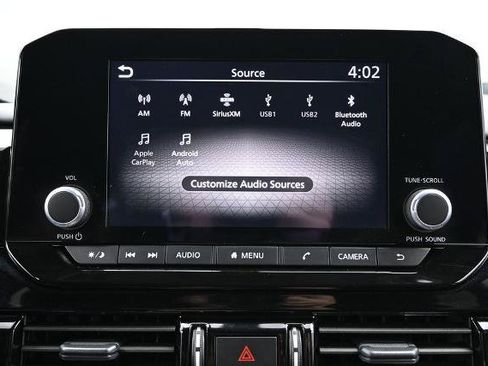 Used 2025 Nissan Pathfinder SV AWD/4WD image 25