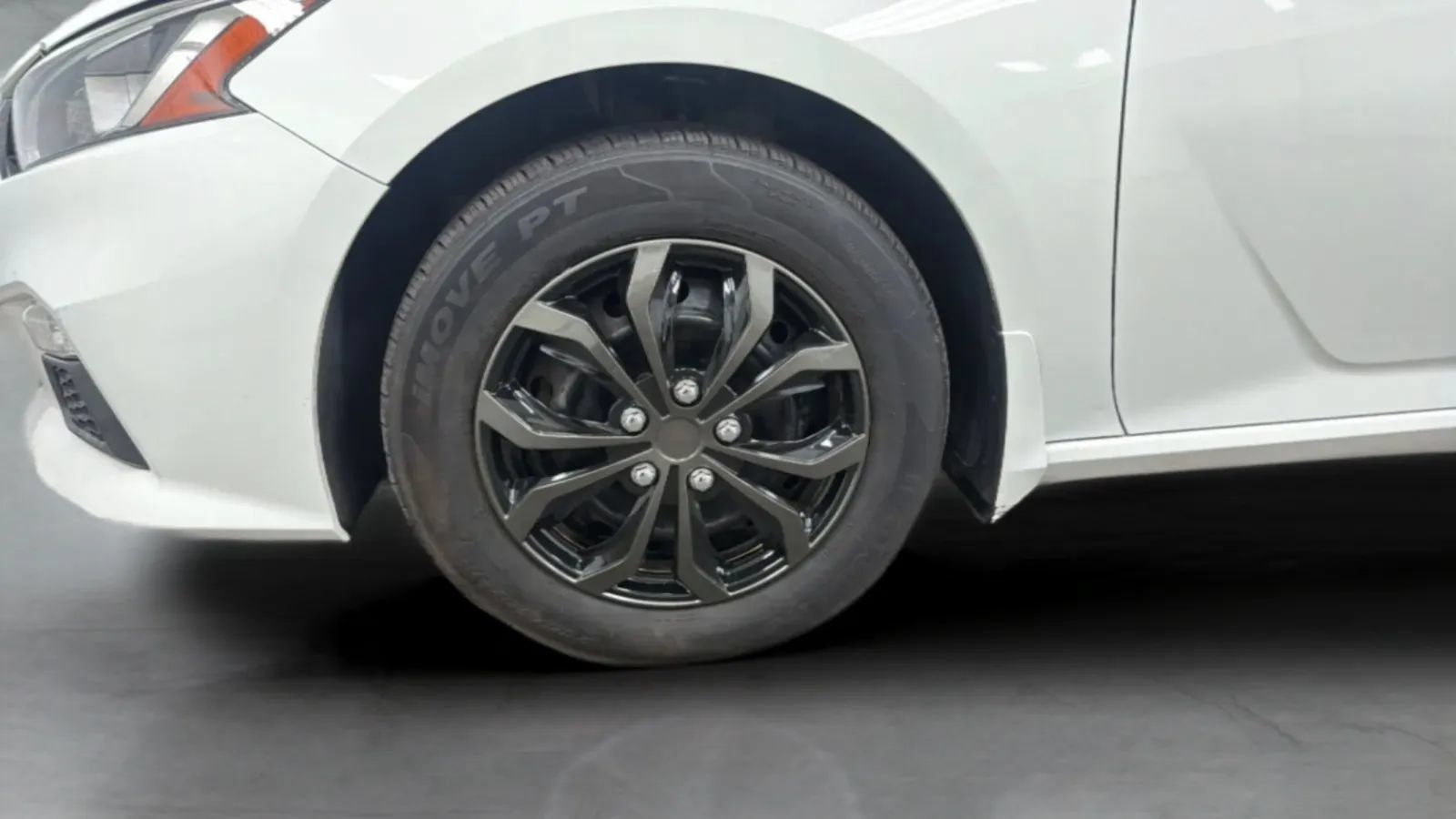 Used 2020 Nissan Altima 2.5 S w/ Driver Assist Package FWD image 28
