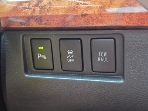 Used 2015 Toyota Tundra 1794 Edition AWD/4WD image 34