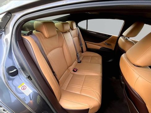 Used 2019 Lexus ES 350 w/ Accessory Package 2 FWD image 20