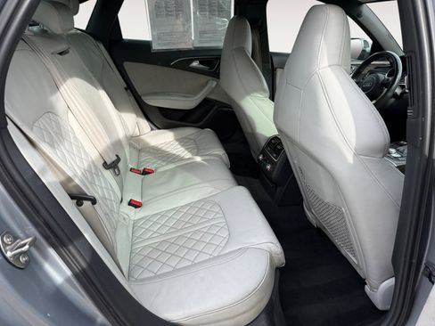 Used 2017 Audi S6 Premium Plus w/ S6 Sport Package image 18