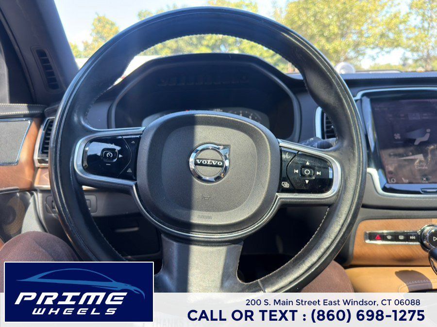 Used 2016 Volvo XC90 T6 AWD/4WD image 24
