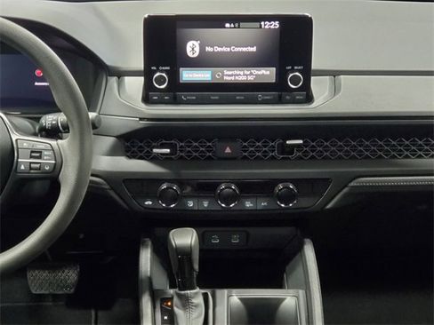 Used 2025 Honda Accord SE image 17