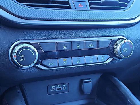 Certified 2023 Nissan Altima 2.5 SR image 17