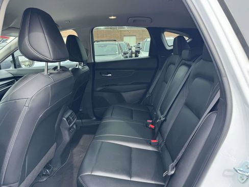Certified 2025 Nissan Murano SV AWD/4WD image 9
